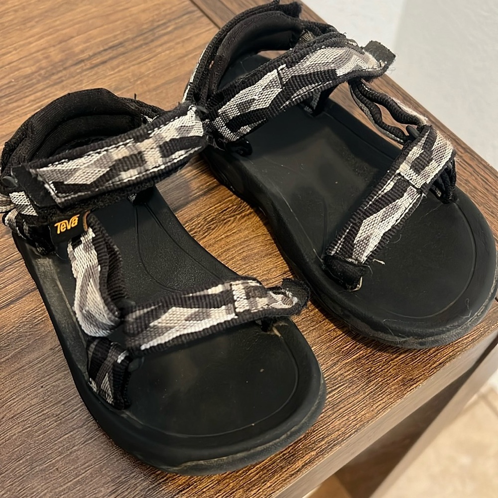 Teva sandals toddler